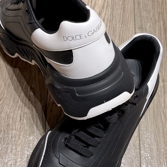 Dolce & Gabbana Daymaster Black & White Sneakers - Picture 10 of 11
